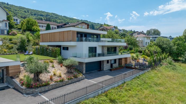 Sale Luxury house Neuvecelle 7&nbsp;Rooms 270&nbsp;m²