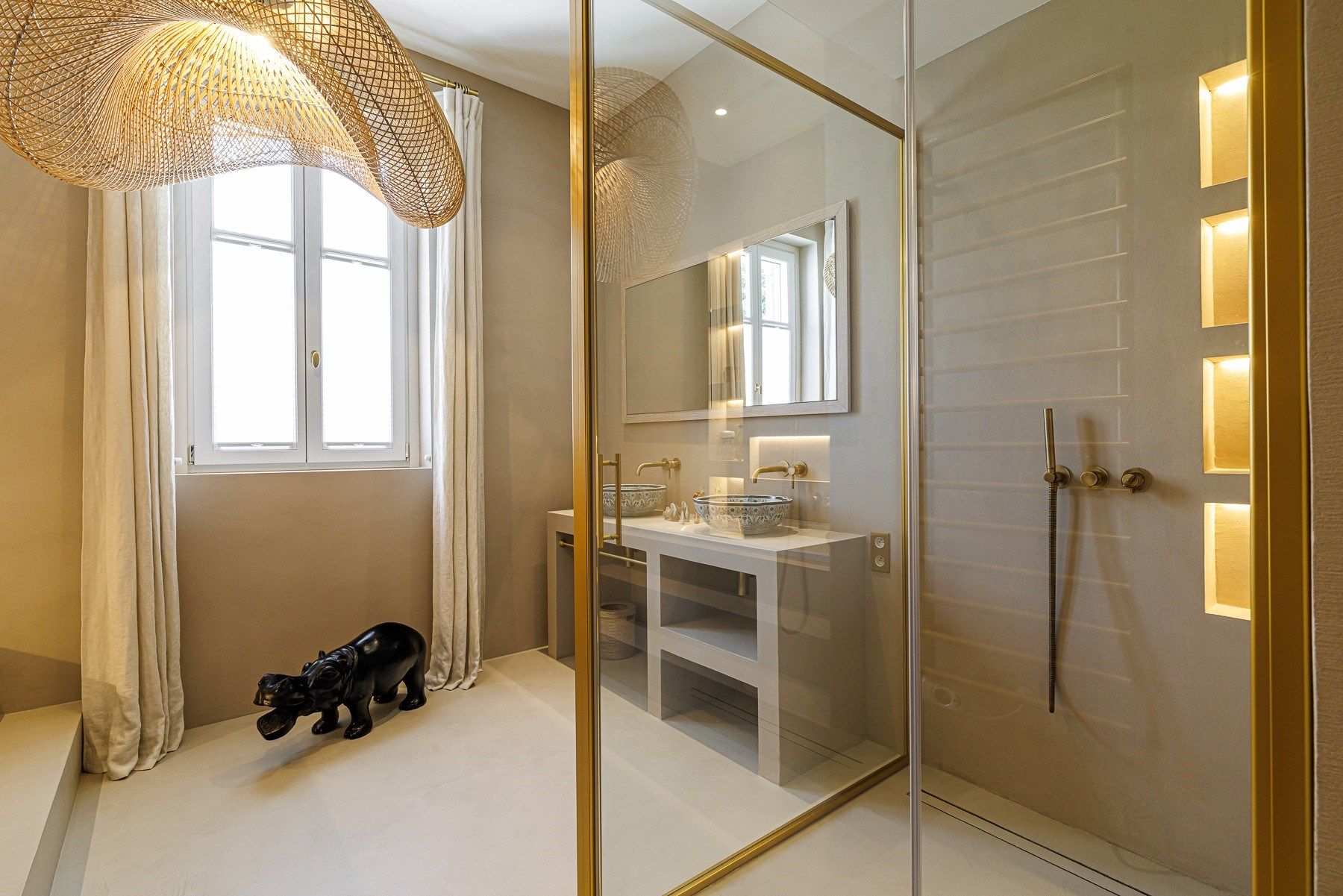 hôtel particulier 17 Pièces en vente sur NICE (06000)