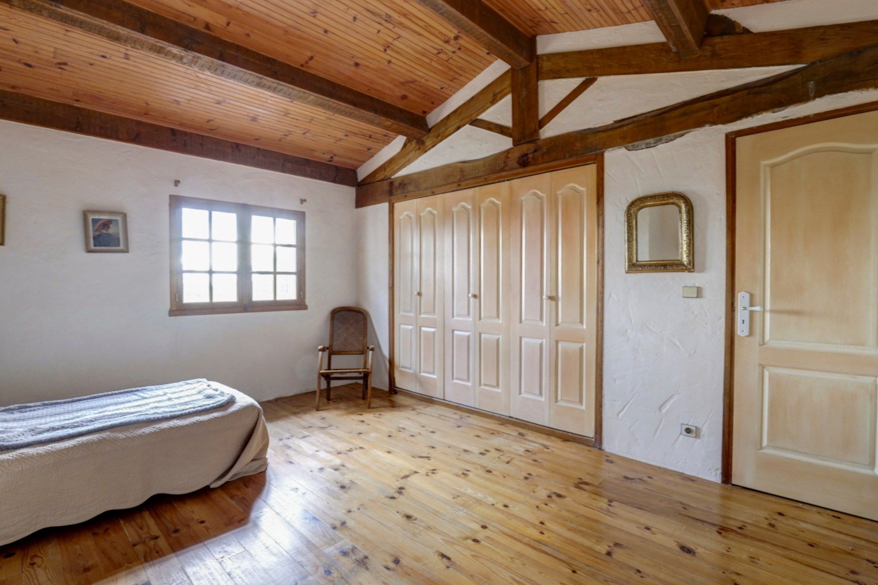 luxury house 7 Rooms for sale on CESTAYROLS (81150)