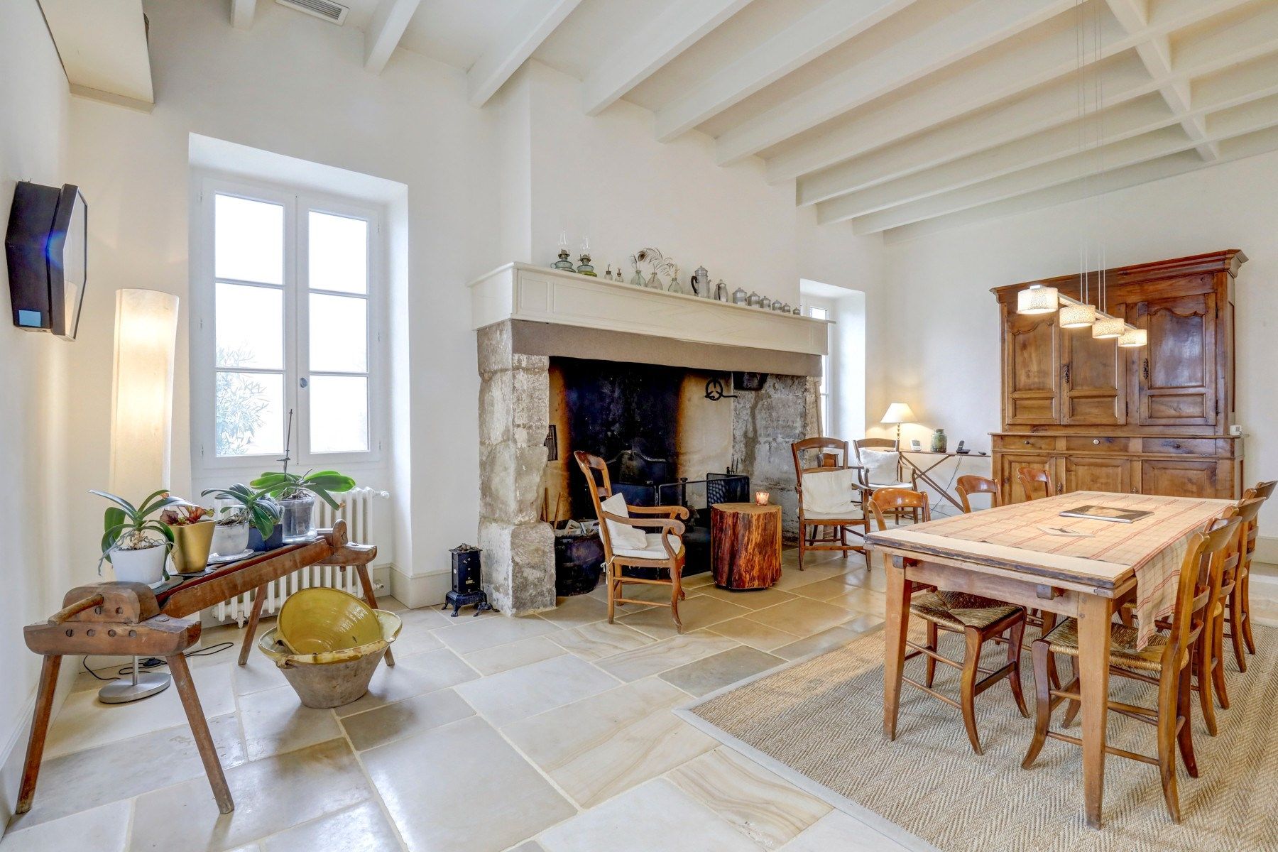 luxury house 12 Rooms for sale on PUYLAURENS (81700)