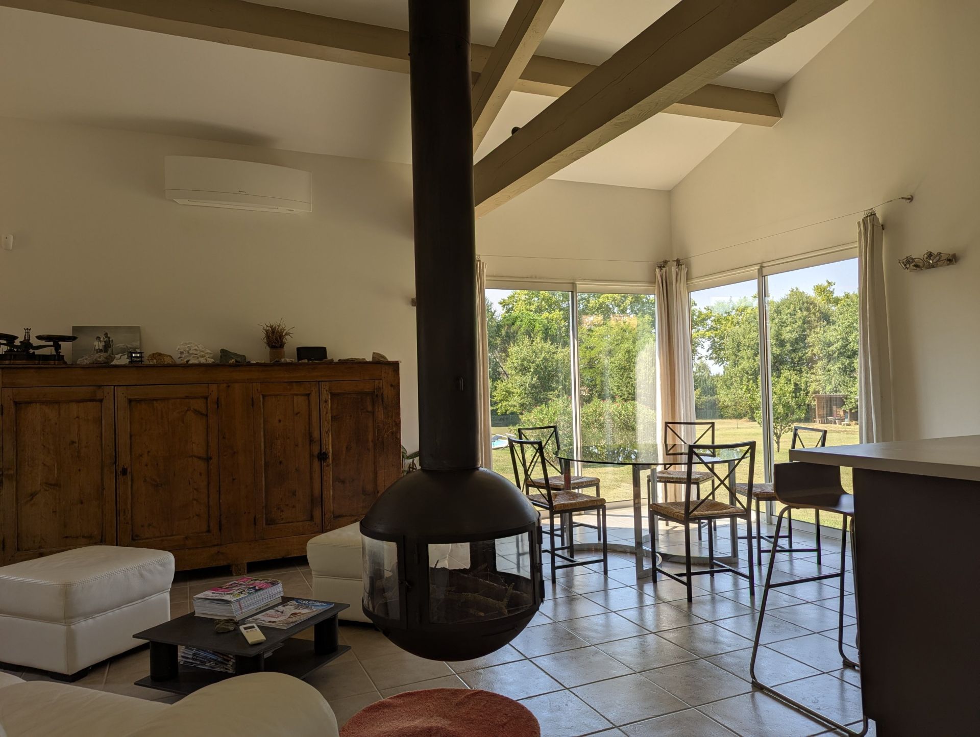 luxury villa 10 Rooms for sale on UZES (30700)