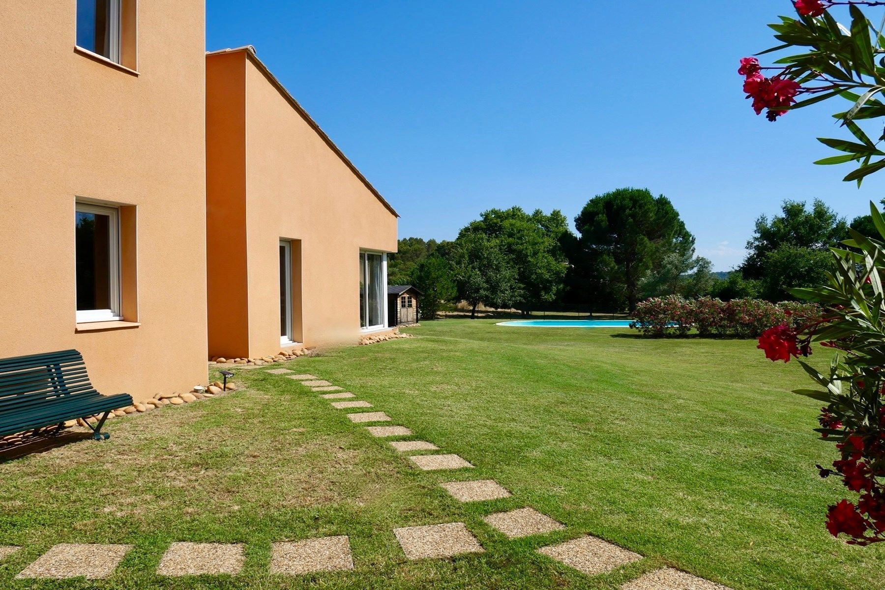villa de luxe 10 Pièces en vente sur UZES (30700)