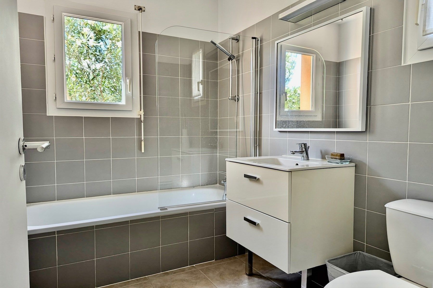 villa de luxe 10 Pièces en vente sur UZES (30700)