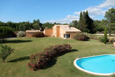 Vente Villa de luxe Uzès 10 Pièces 189 m²