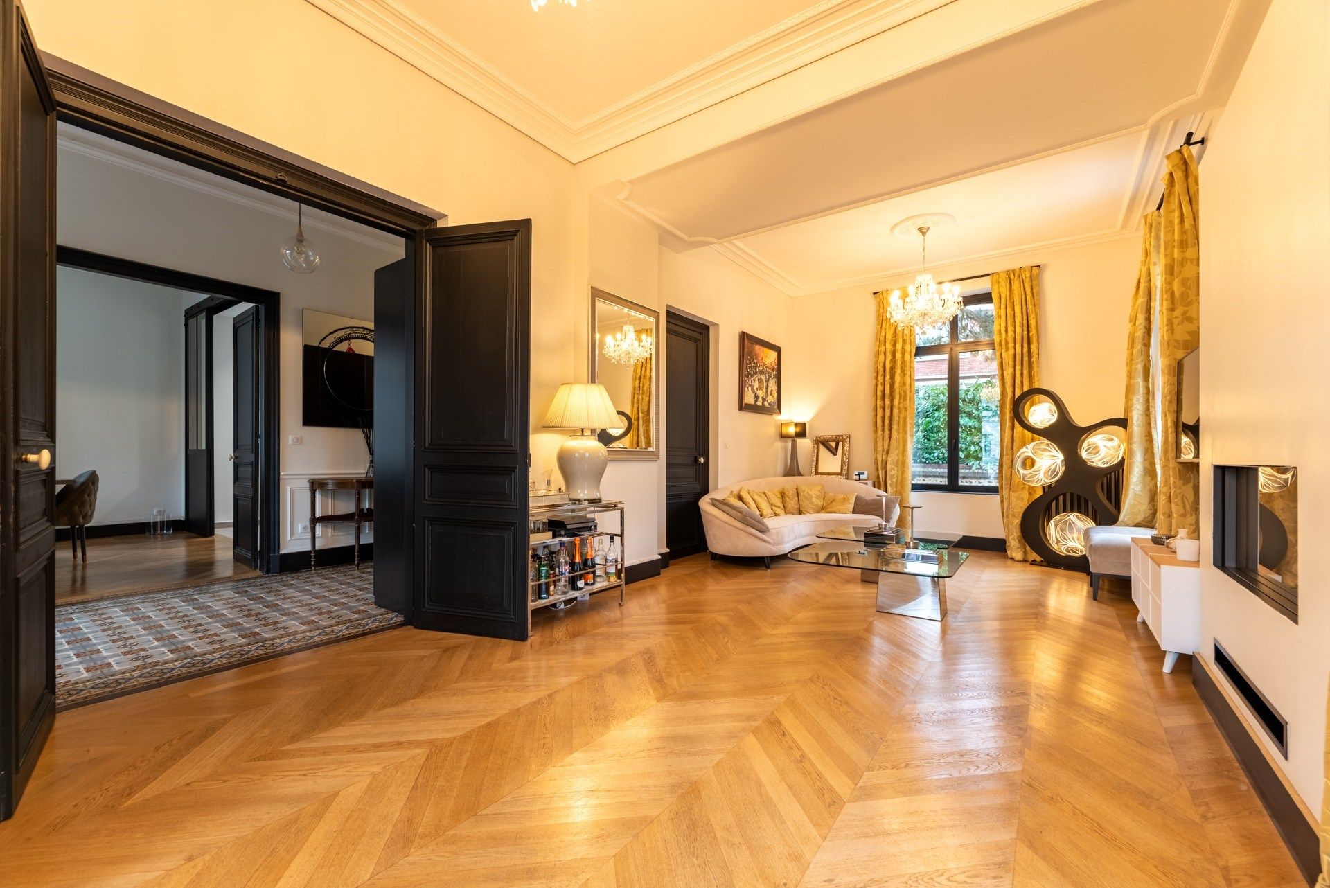 luxury house 8 Rooms for sale on ROUEN (76000)