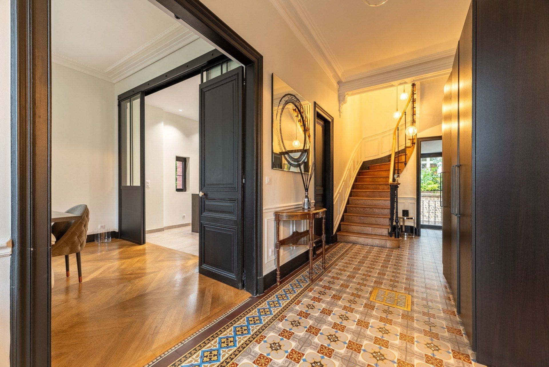luxury house 8 Rooms for sale on ROUEN (76000)
