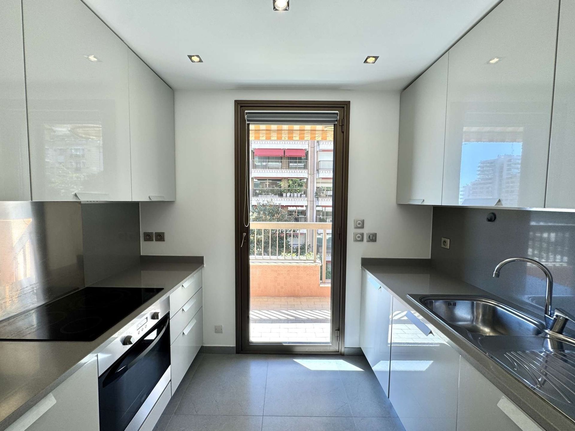 appartement de luxe 4 Pièces en location sur MONACO (98000)