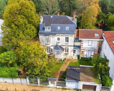 Vente Maison de luxe Bordeaux 10&nbsp;Pièces 424&nbsp;m²