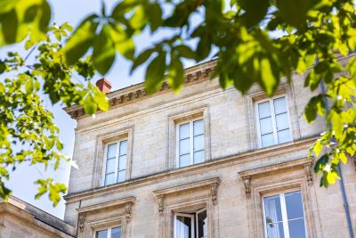 Sale Luxury apartment Bordeaux 7 Rooms 191 m²