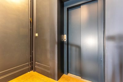 Sale Luxury apartment Bordeaux 5 Rooms 190 m²