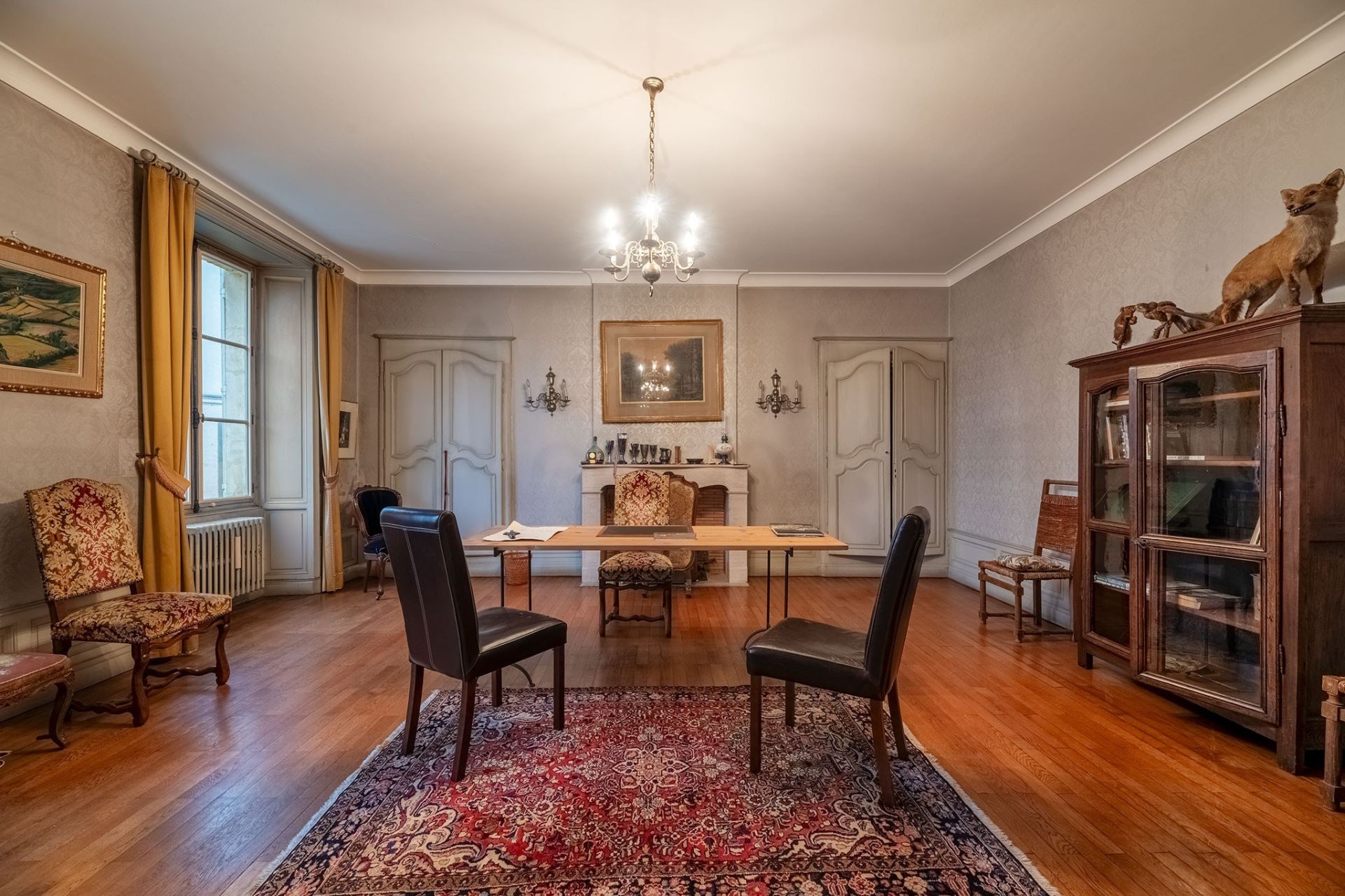 luxury house 10 Rooms for sale on NONTRON (24300)