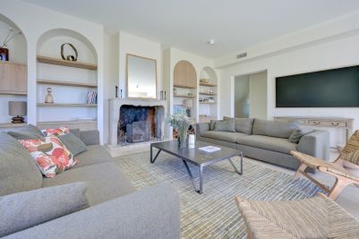 Rental Bastide Le Puy-Sainte-Réparade 9 Rooms 350 m²