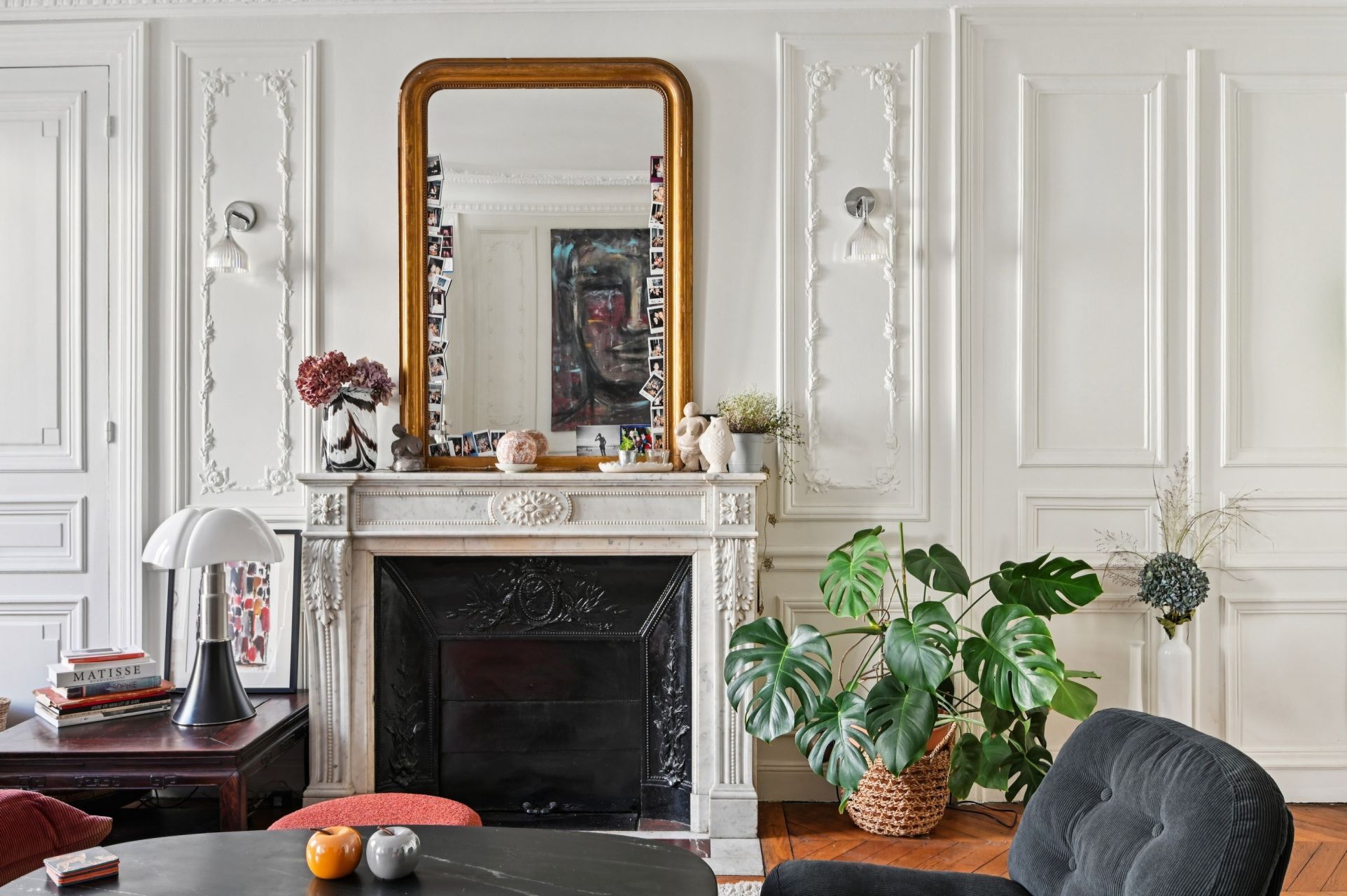 luxury apartment 6 Rooms for sale on PARIS (75008)