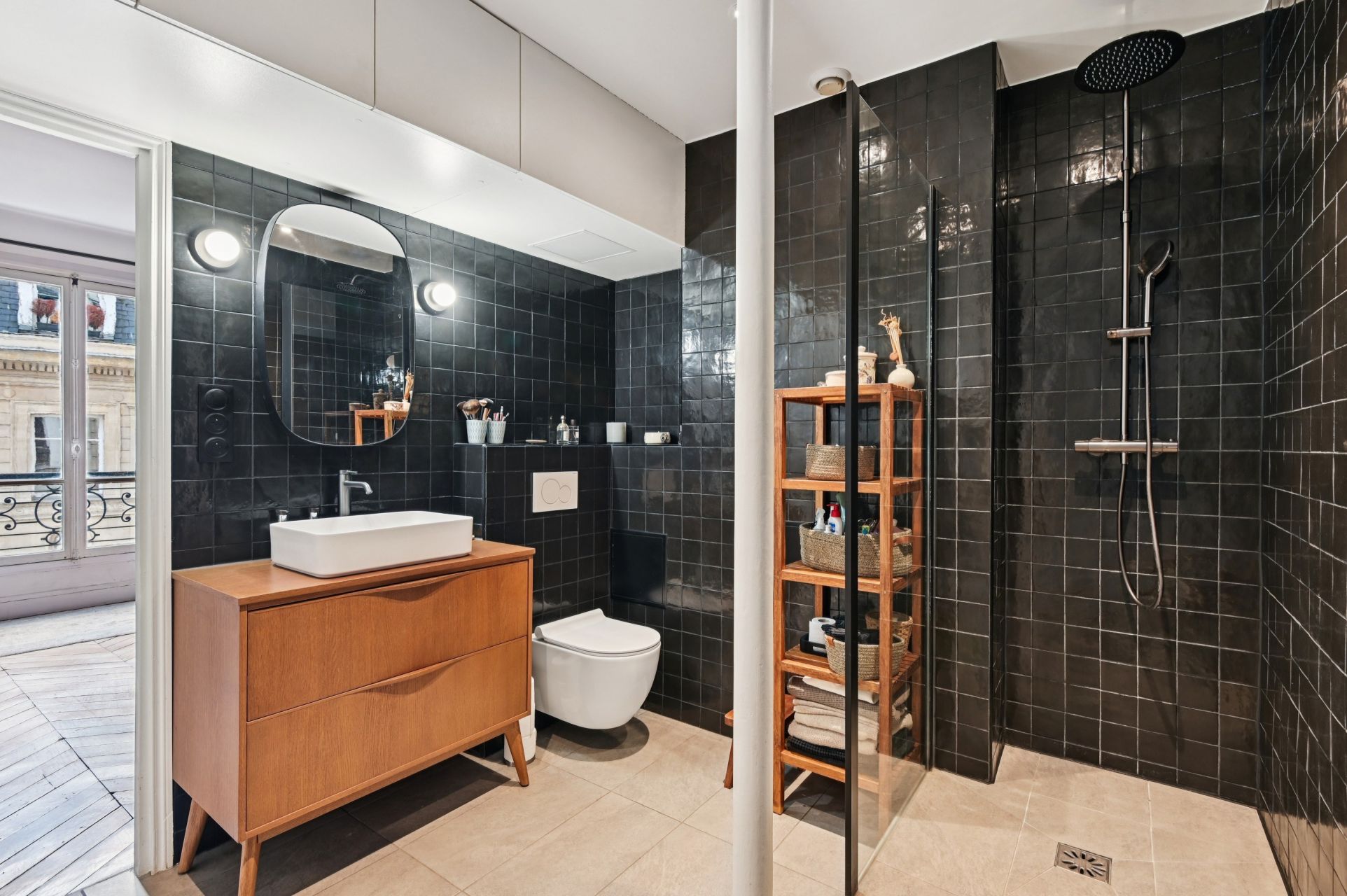 luxury apartment 6 Rooms for sale on PARIS (75008)