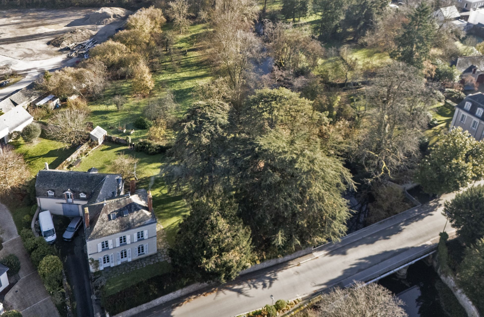 maison de luxe 13 Pièces en vente sur SEGRE EN ANJOU BLEU (49500)