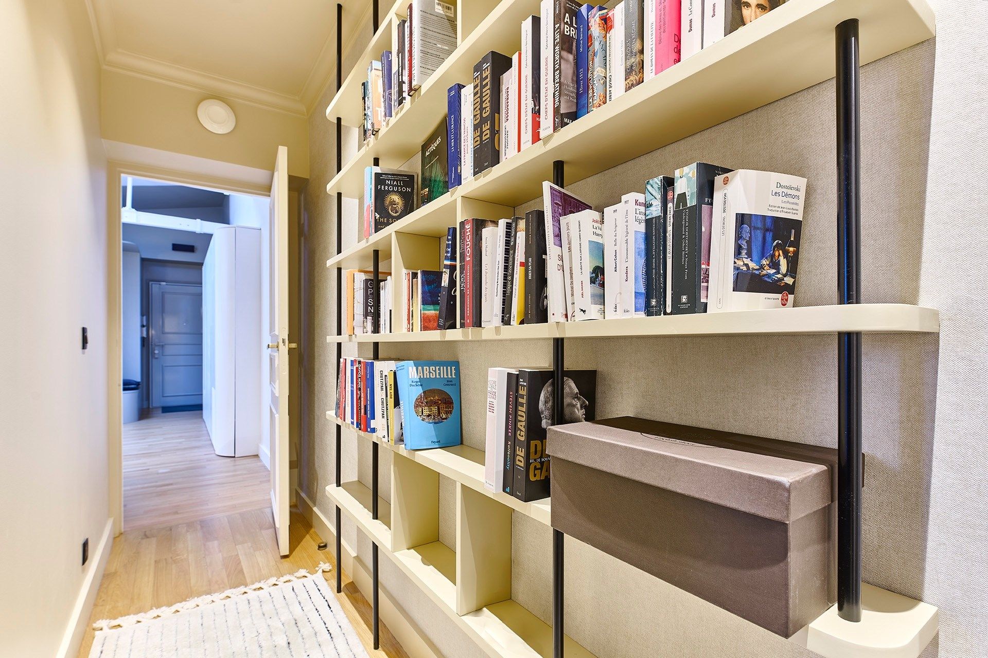 luxury apartment 2 Rooms for sale on PARIS (75008)