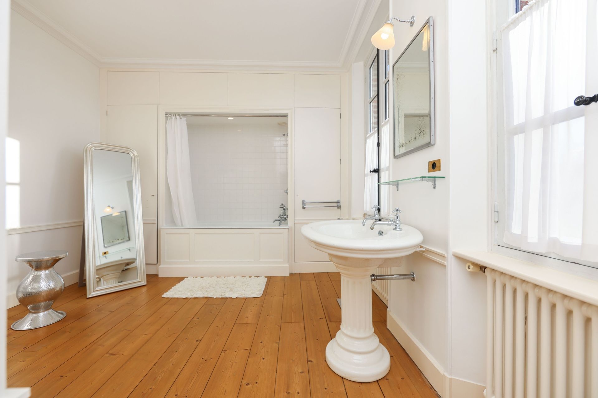 mansion 8 Rooms for sale on BEUSSENT (62170)