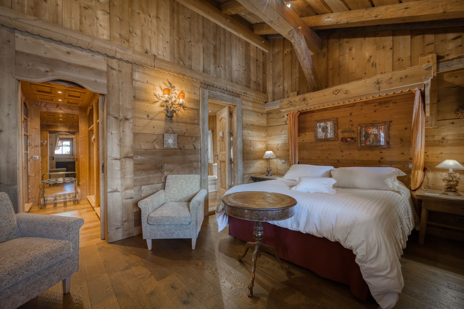 luxury chalet 9 Rooms for sale on MEGEVE (74120)
