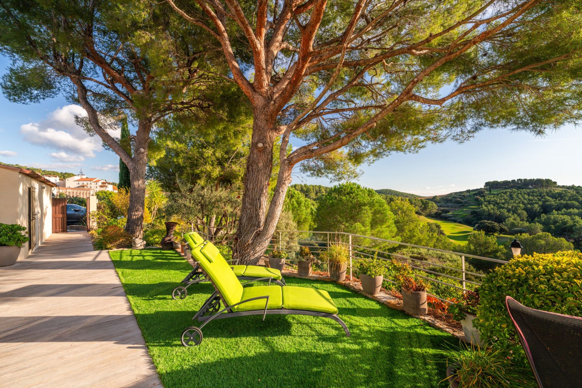 maison de luxe 5 Pièces en vente sur ST CYR SUR MER (83270)