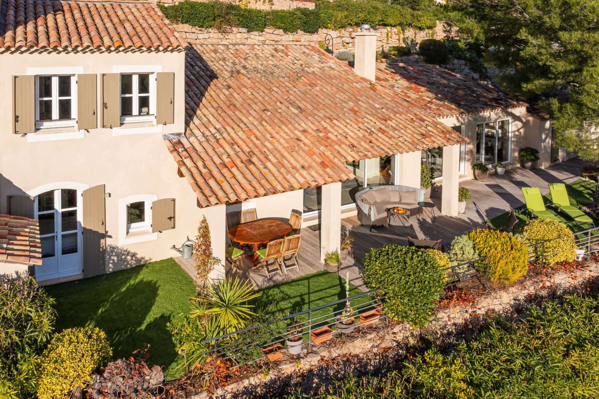 maison de luxe 5 Pièces en vente sur ST CYR SUR MER (83270)