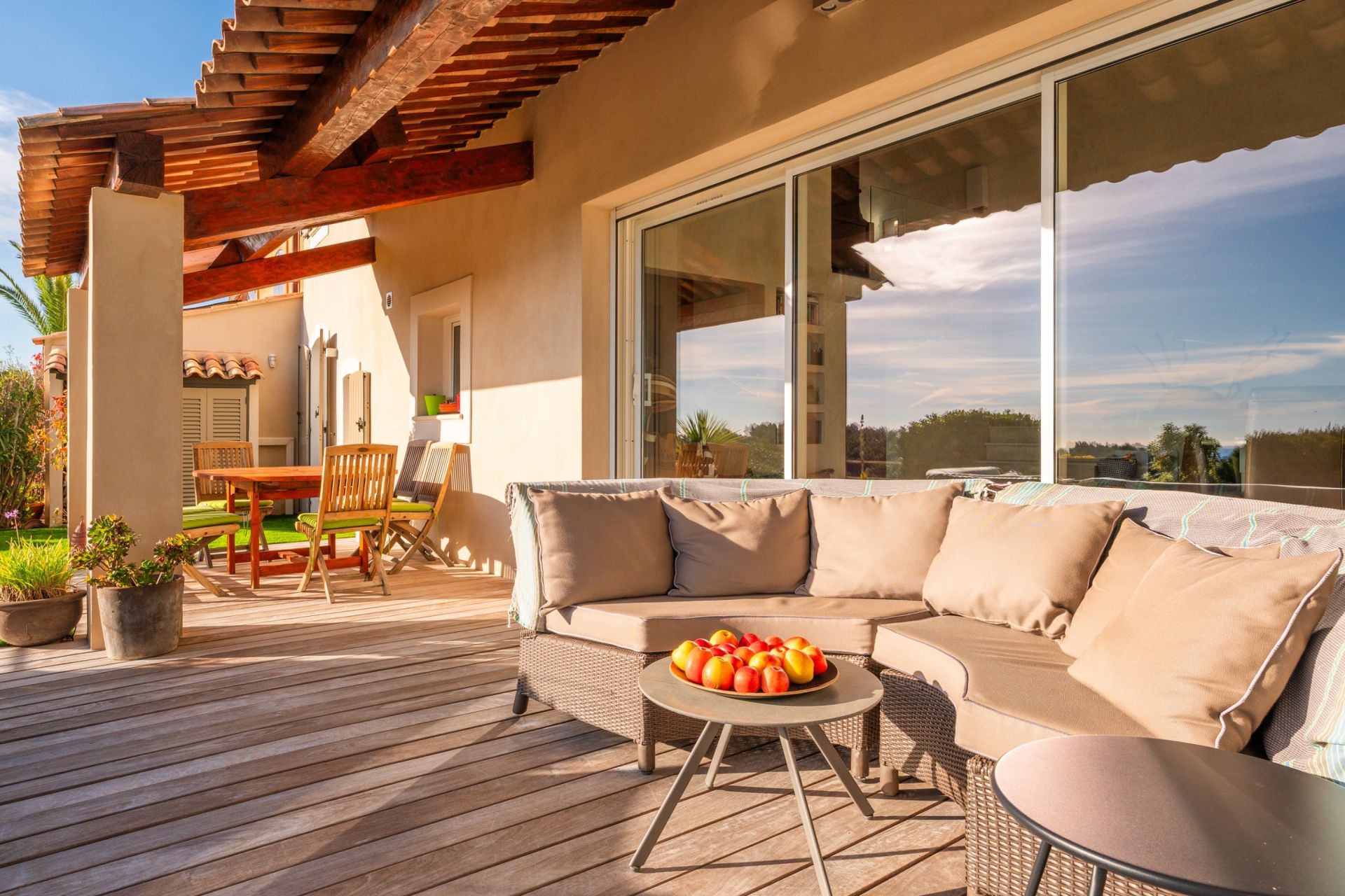 maison de luxe 5 Pièces en vente sur ST CYR SUR MER (83270)