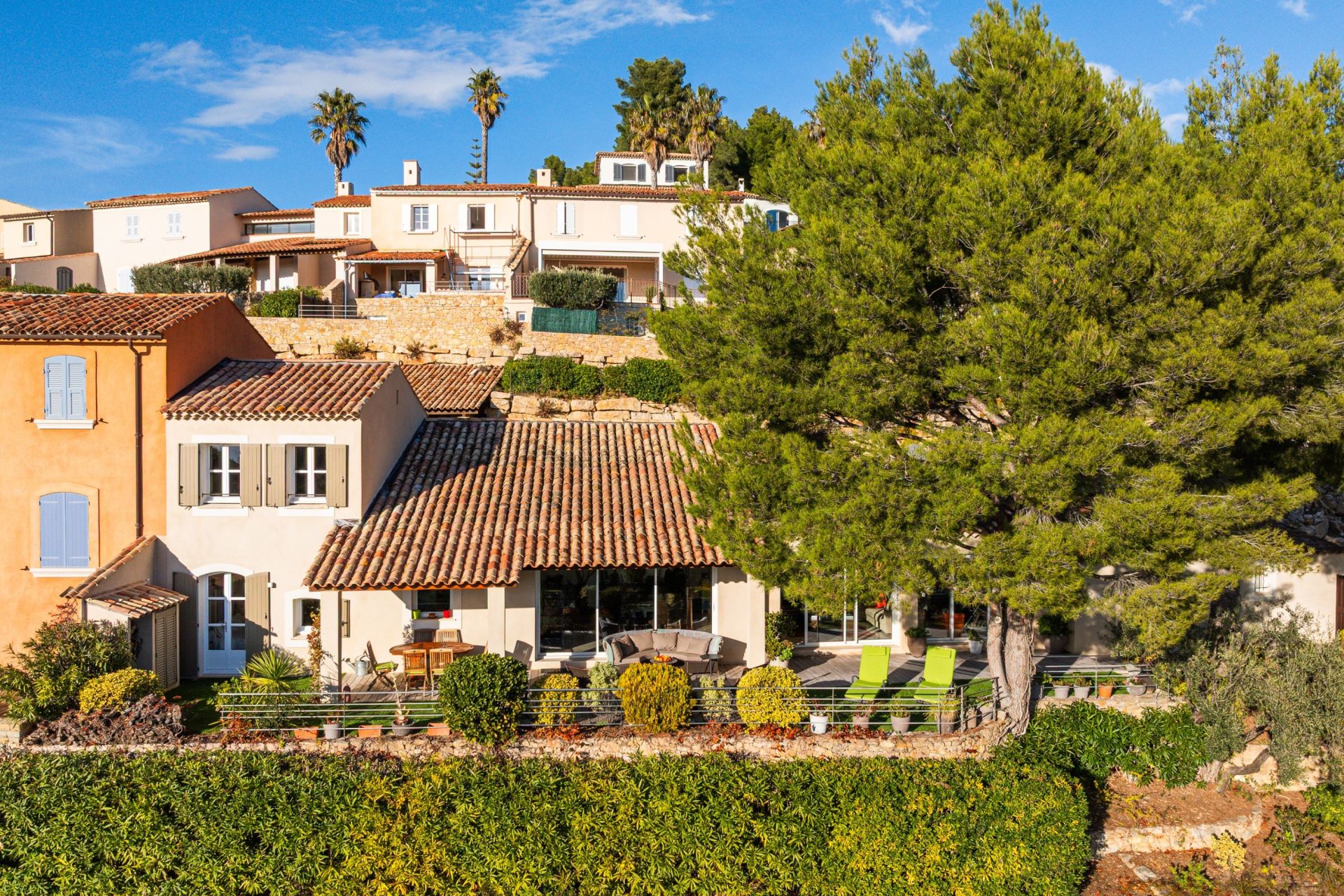 maison de luxe 5 Pièces en vente sur ST CYR SUR MER (83270)