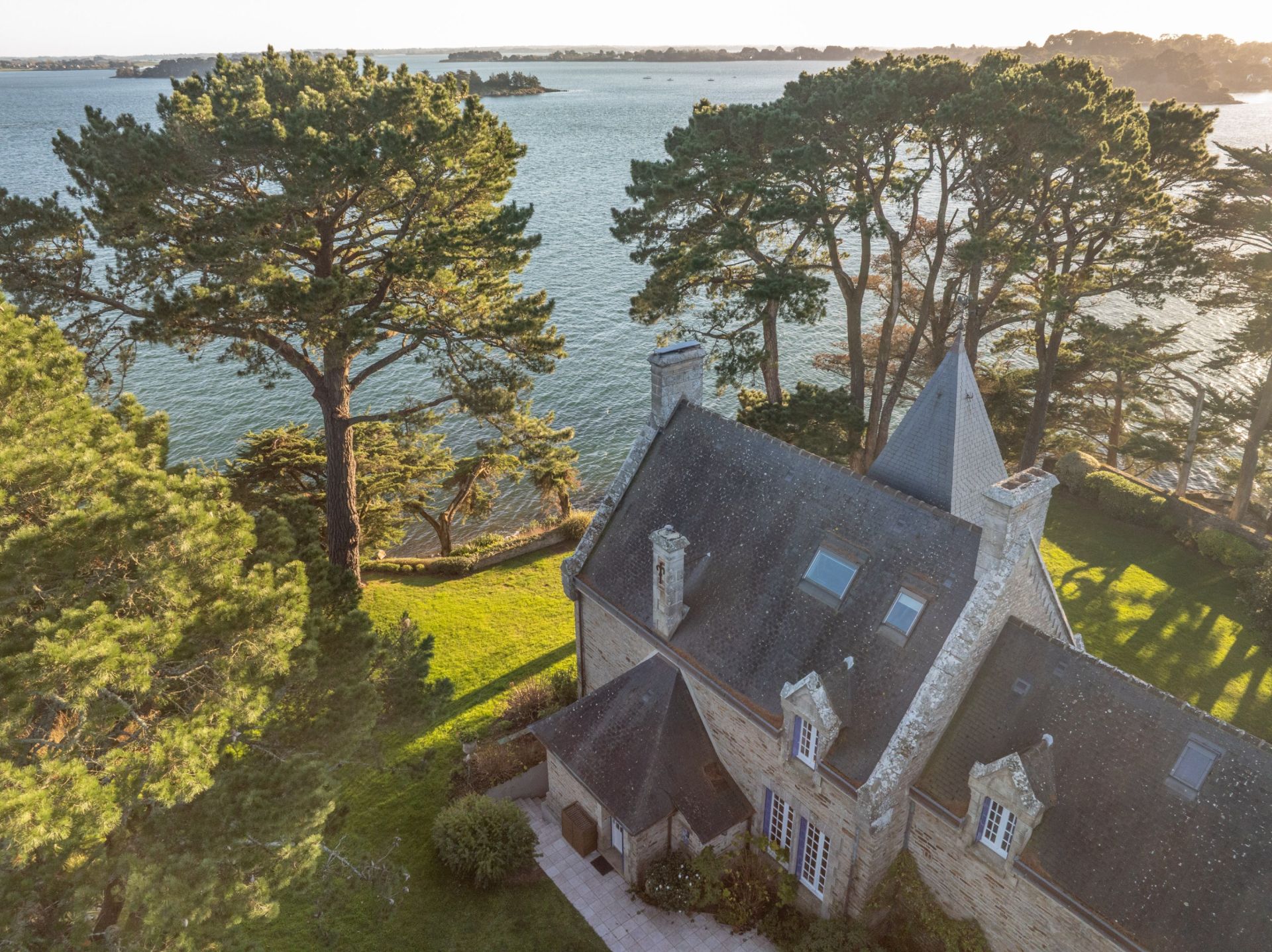 maison de luxe 6 Pièces en vente sur ARRADON (56610)