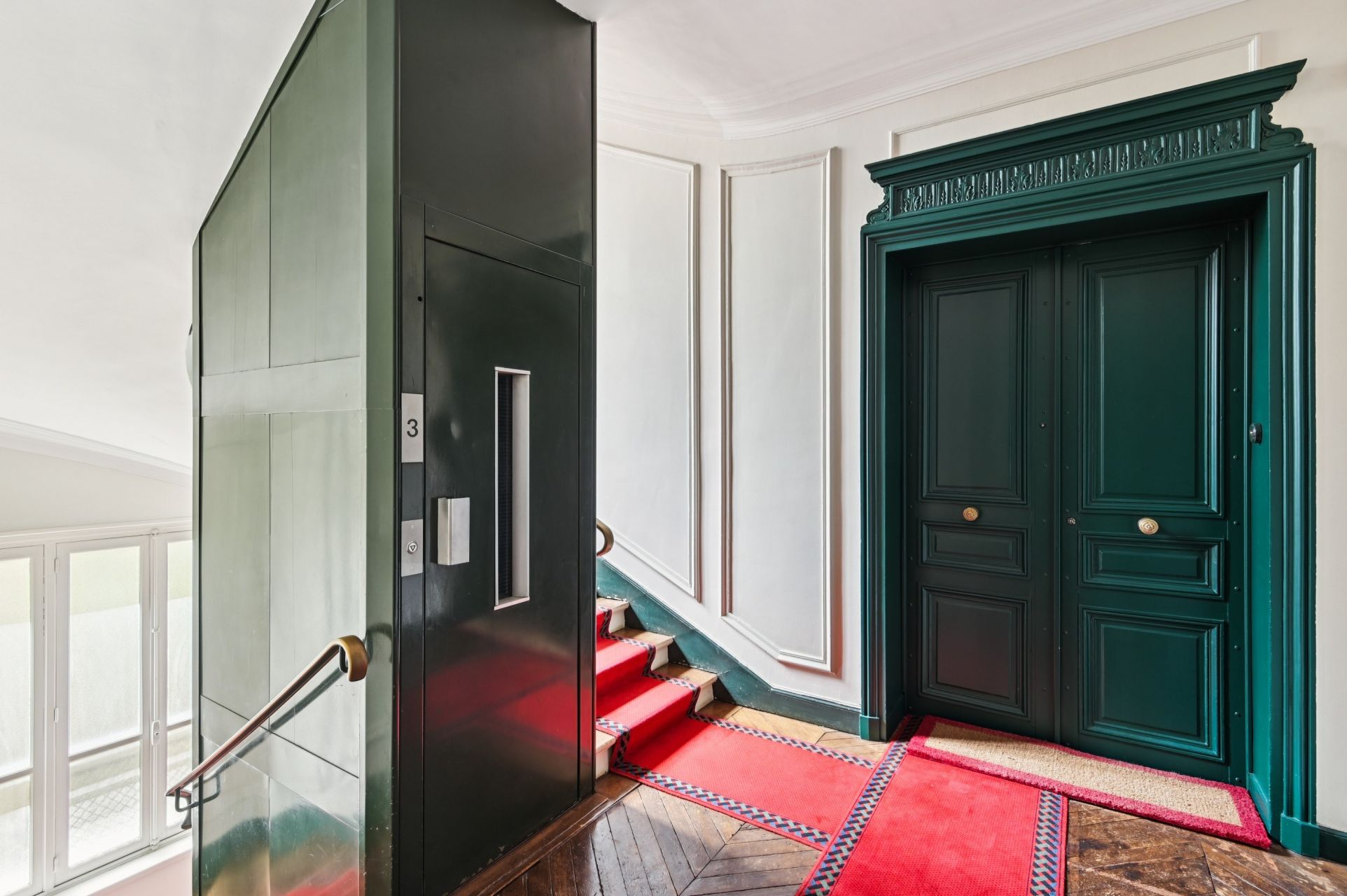 luxury apartment 7 Rooms for sale on PARIS (75017)