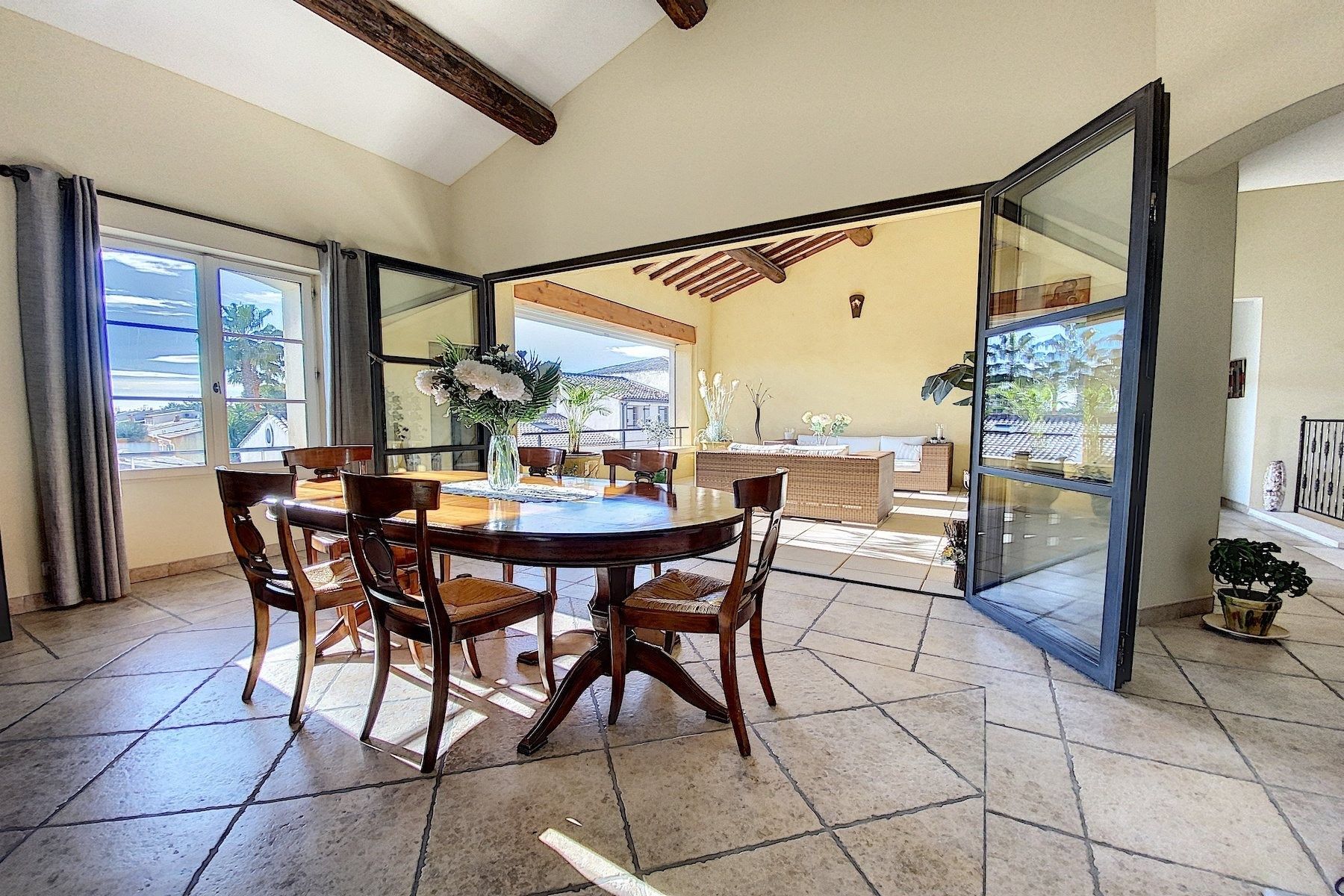 luxury house 7 Rooms for sale on ST LAURENT D AIGOUZE (30220)