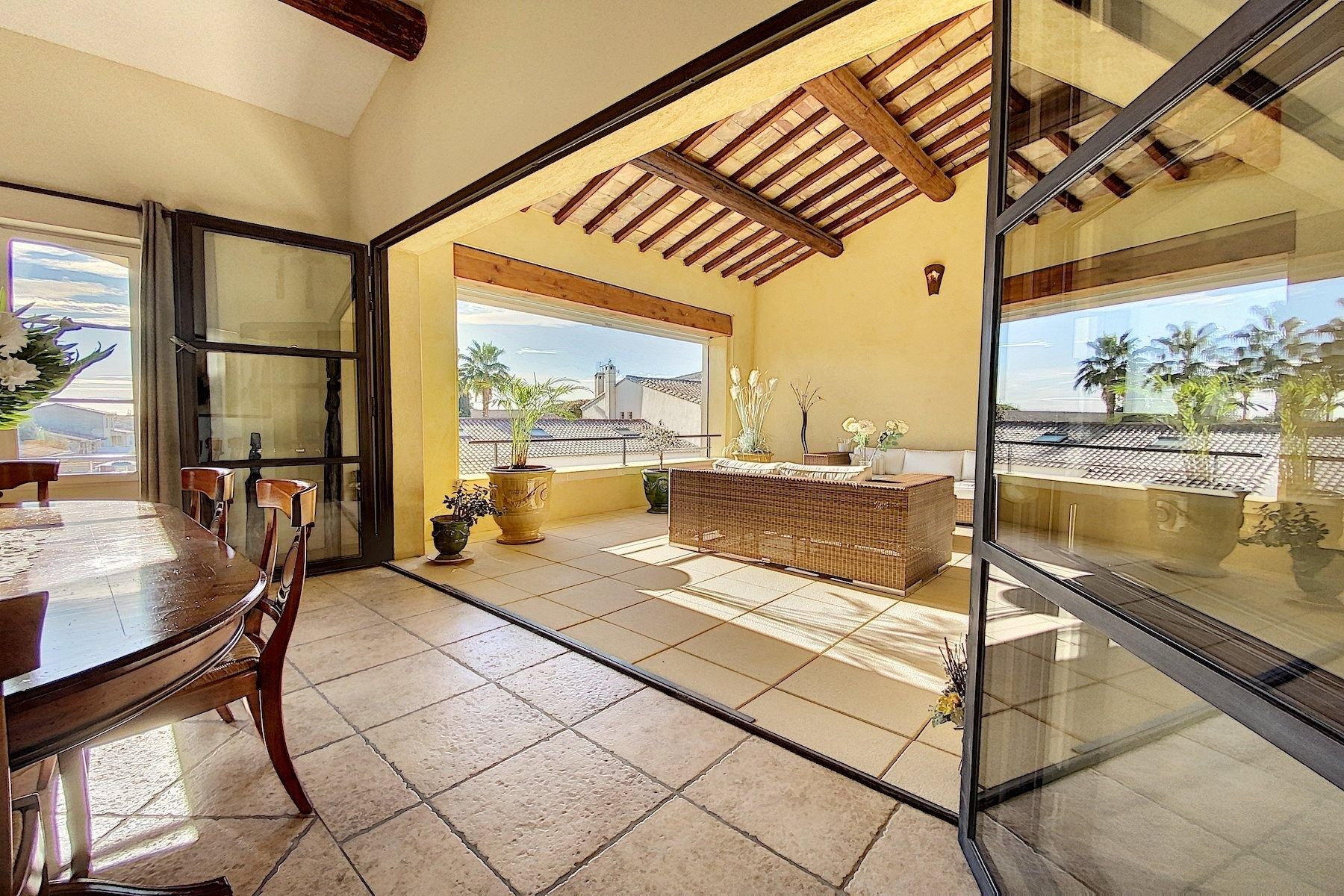 maison de luxe 7 Pièces en vente sur ST LAURENT D AIGOUZE (30220)