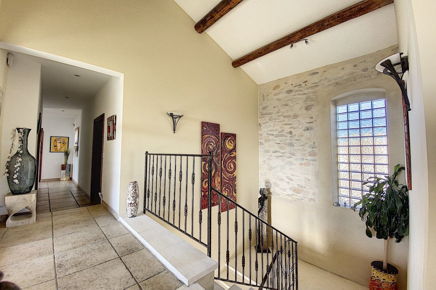 maison de luxe 7 Pièces en vente sur ST LAURENT D AIGOUZE (30220)