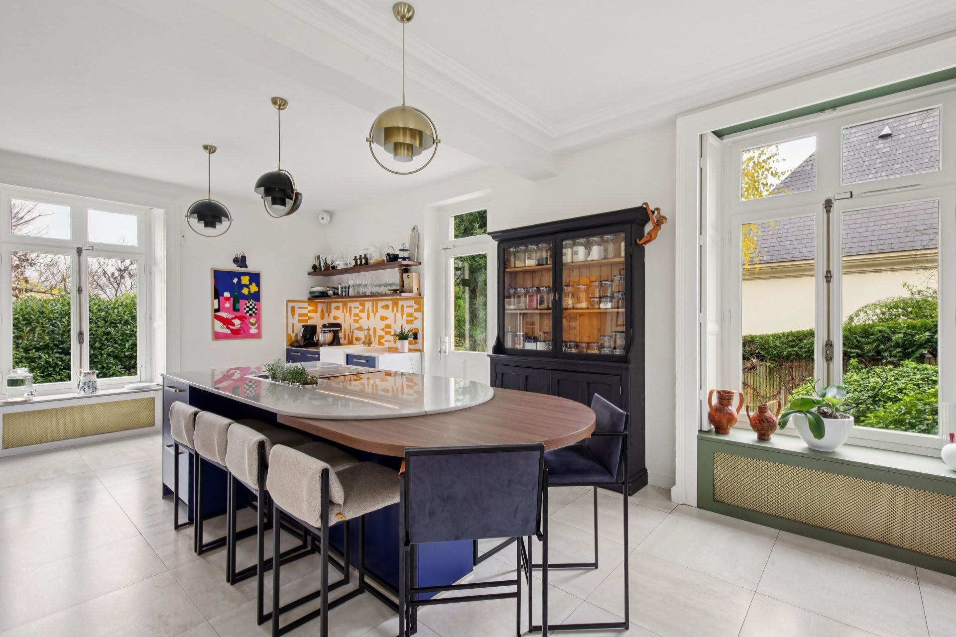 luxury house 8 Rooms for sale on LOUVECIENNES (78430)