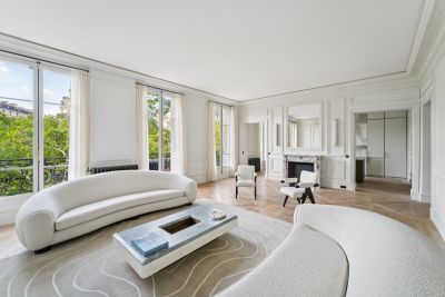 Sale Luxury apartment Paris 16 5 Rooms 216 m²
