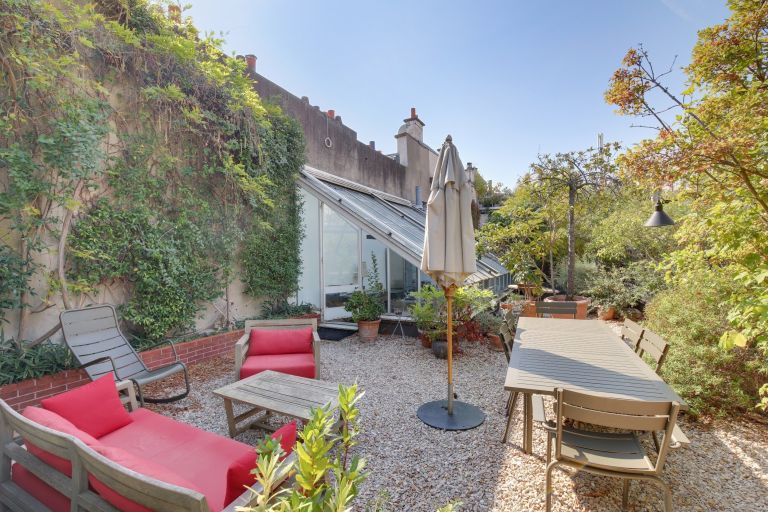 luxury apartment 5 Rooms for sale on PARIS (75006)