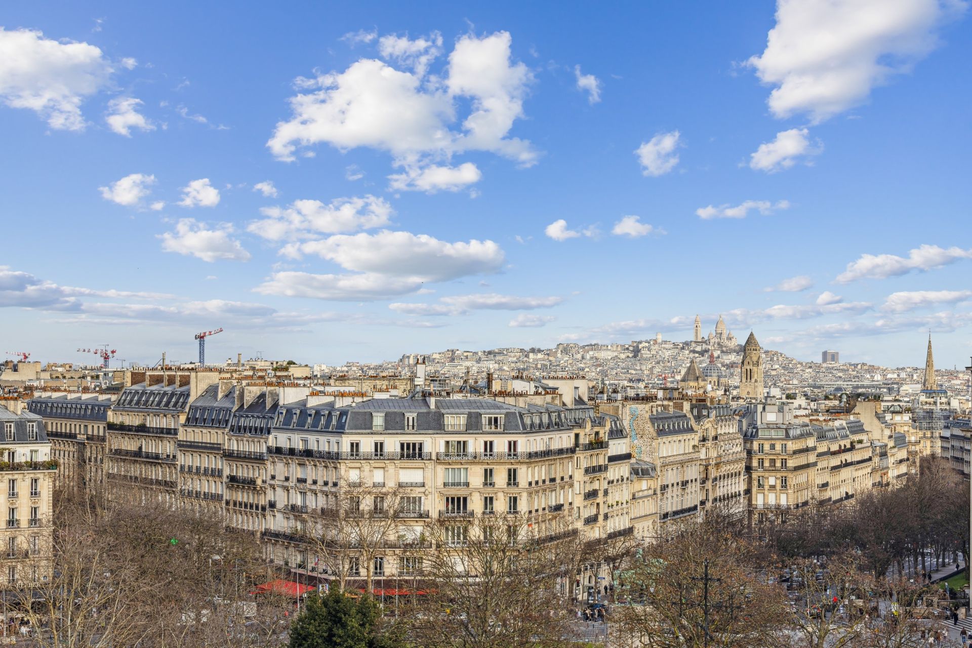 luxury apartment 4 Rooms for sale on PARIS (75016)