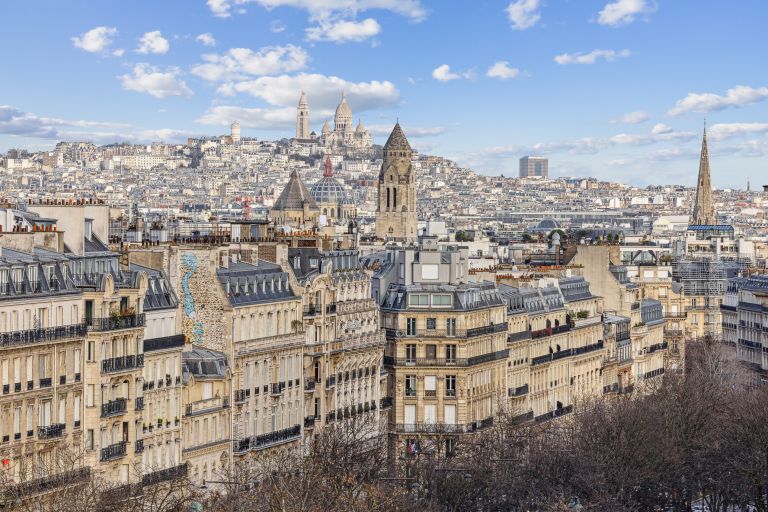 luxury apartment 4 Rooms for sale on PARIS (75016)