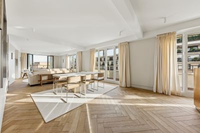 Sale Luxury apartment Paris 16 4 Rooms 125 m²