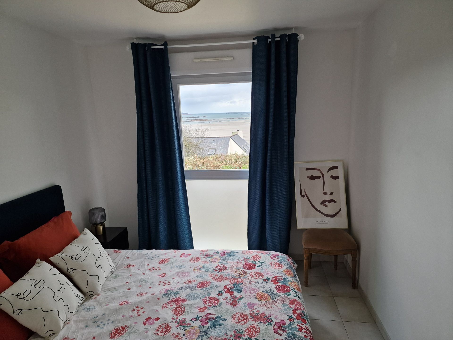 luxury house 6 Rooms for sale on LOGUIVY DE LA MER (22620)