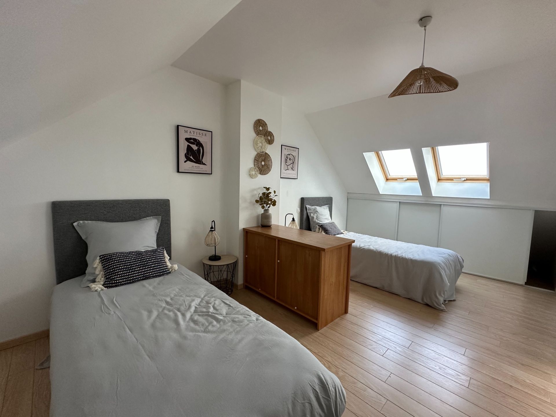 luxury house 6 Rooms for sale on LOGUIVY DE LA MER (22620)