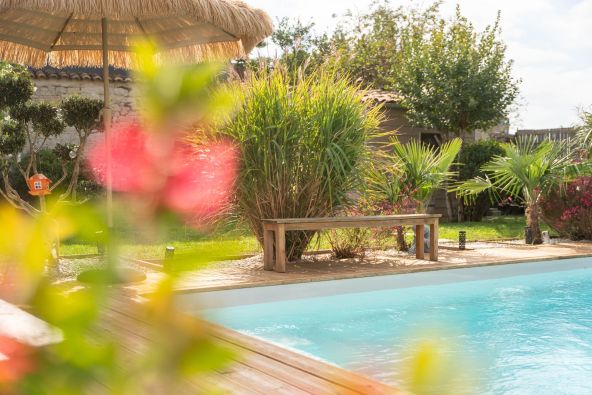 Sale Luxury house Nieul-sur-Mer 5 Rooms 109 m²