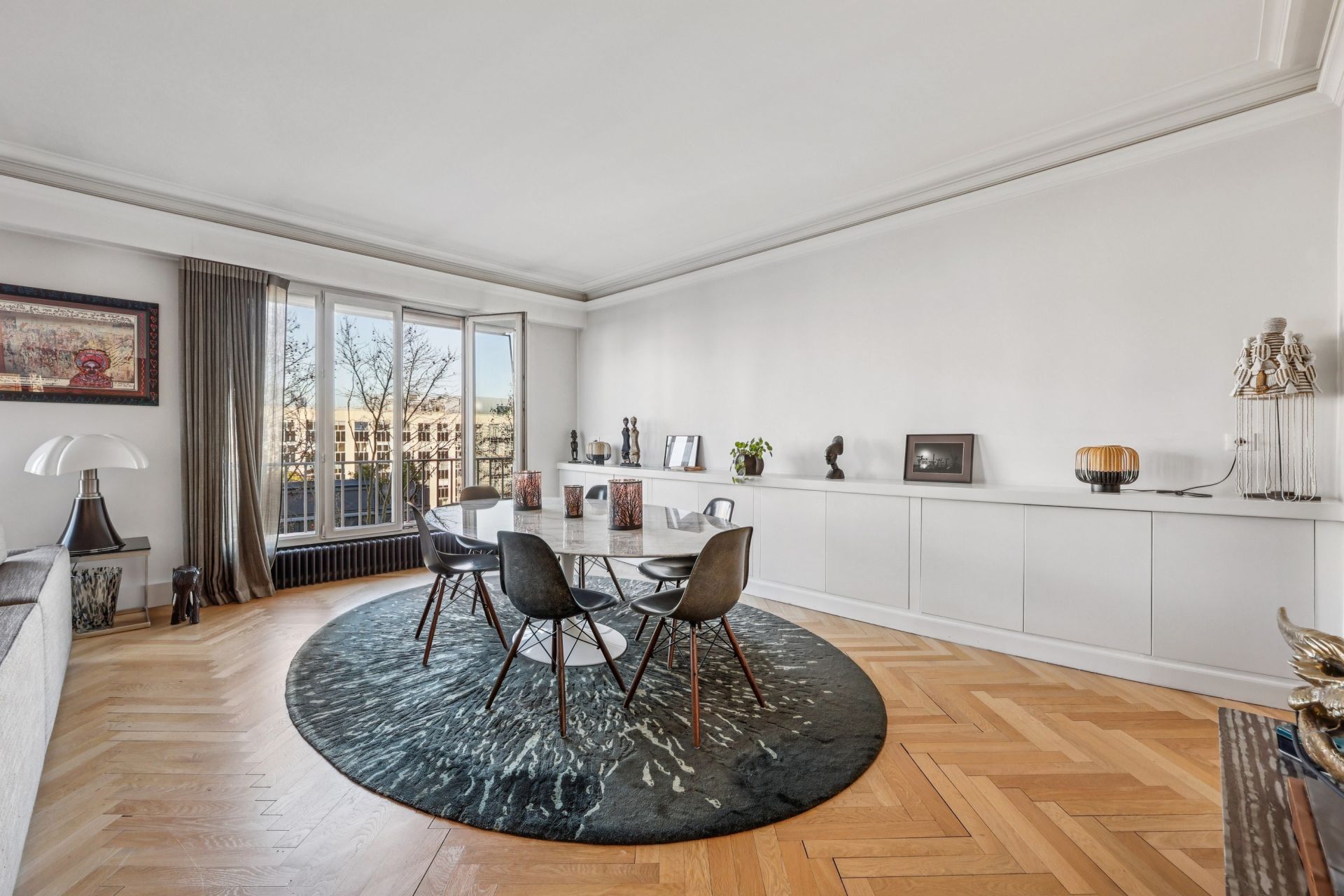 luxury apartment 6 Rooms for sale on PARIS (75016)
