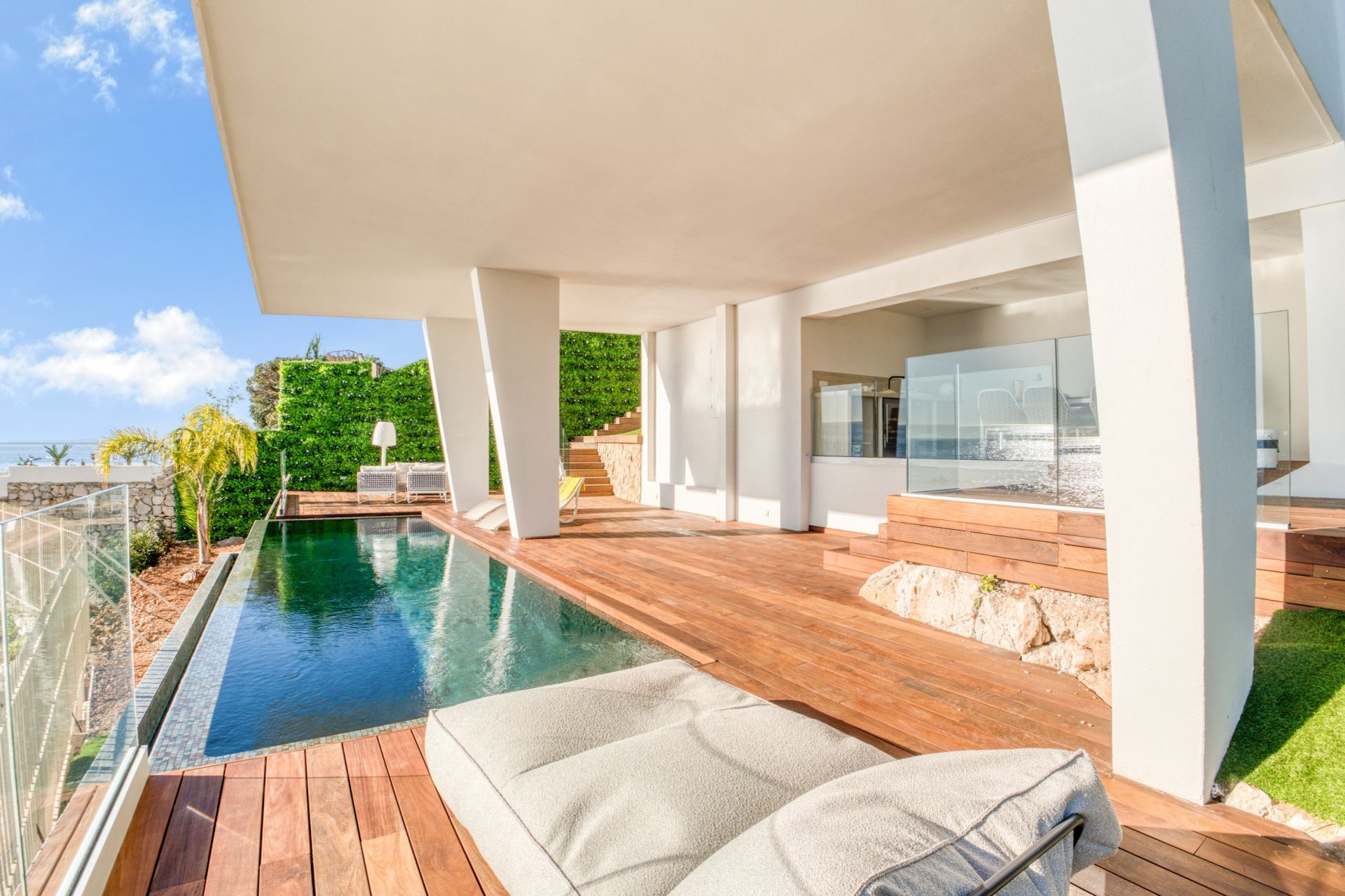 maison contemporaine 6 Pièces en vente sur NICE (06000)