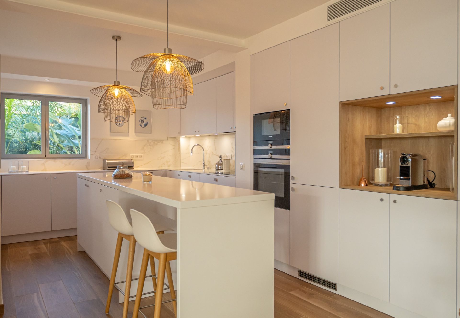 luxury villa 7 Rooms for sale on AJACCIO (20000)