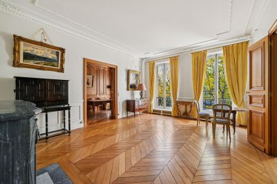 Sale Luxury apartment Paris 4 5&nbsp;Rooms 124.28&nbsp;m²