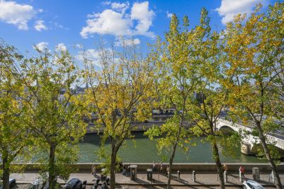 Vente Appartement de luxe Paris 4 5&nbsp;Pièces 124.28&nbsp;m²