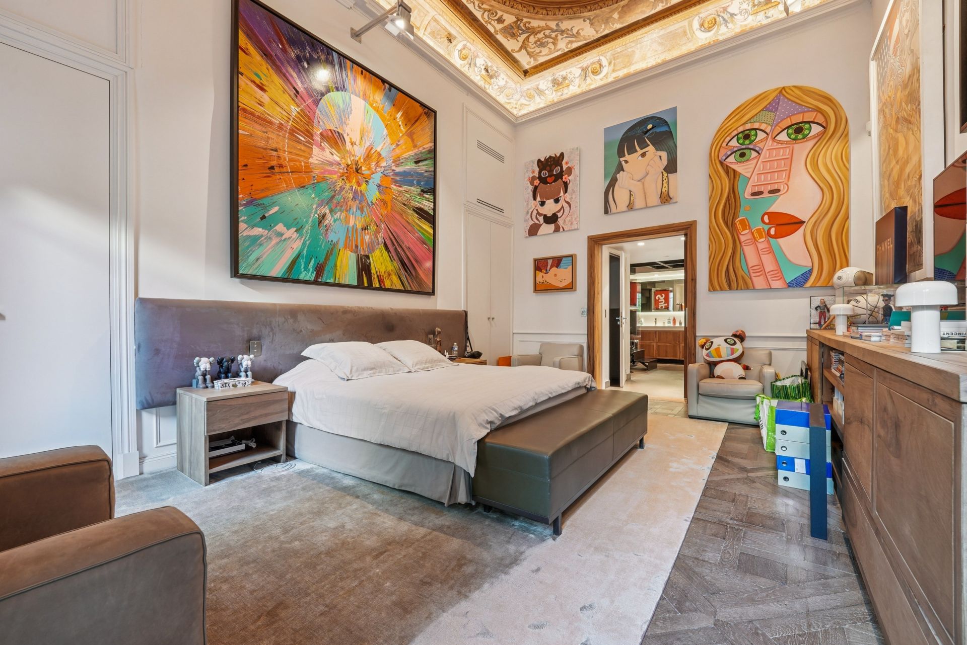 luxury loft 6 Rooms for sale on PARIS (75002)