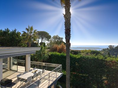Sale Contemporary house Vallauris 5&nbsp;Rooms 265&nbsp;m²