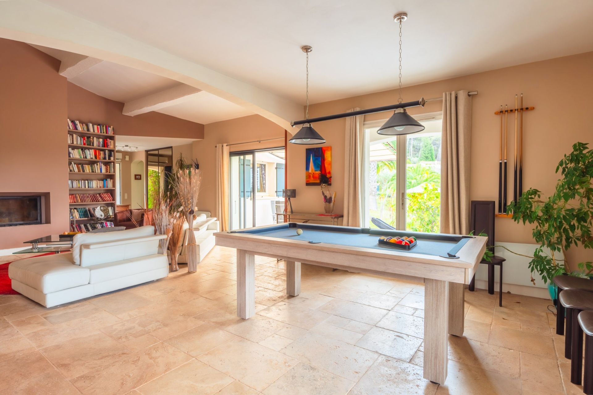 maison de luxe 5 Pièces en vente sur LE CASTELLET (83330)