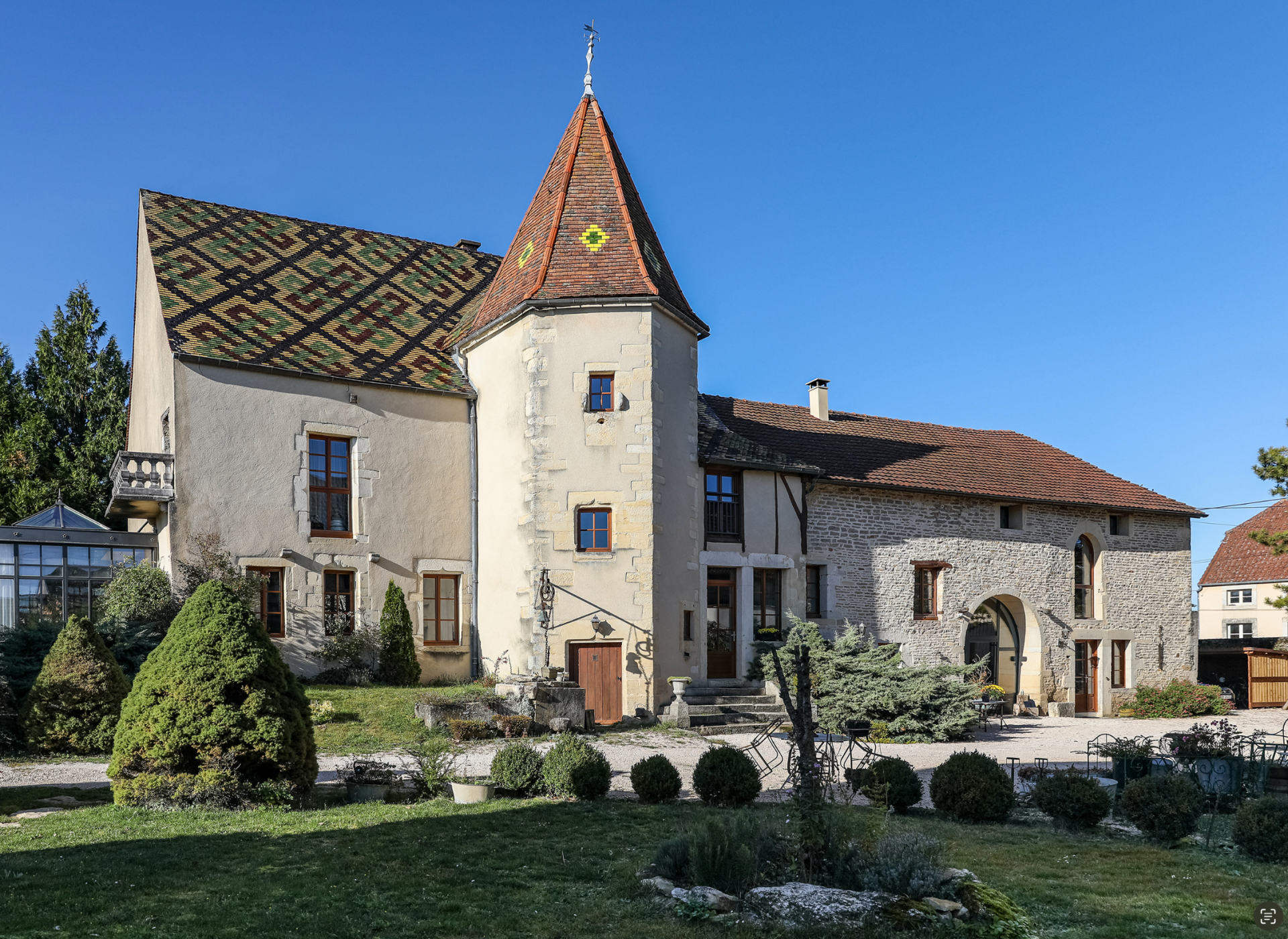 manoir 15 Pièces en vente sur DIJON (21000)