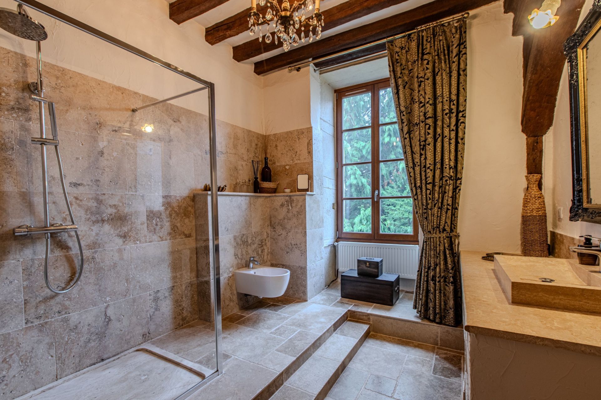 manoir 15 Pièces en vente sur DIJON (21000)